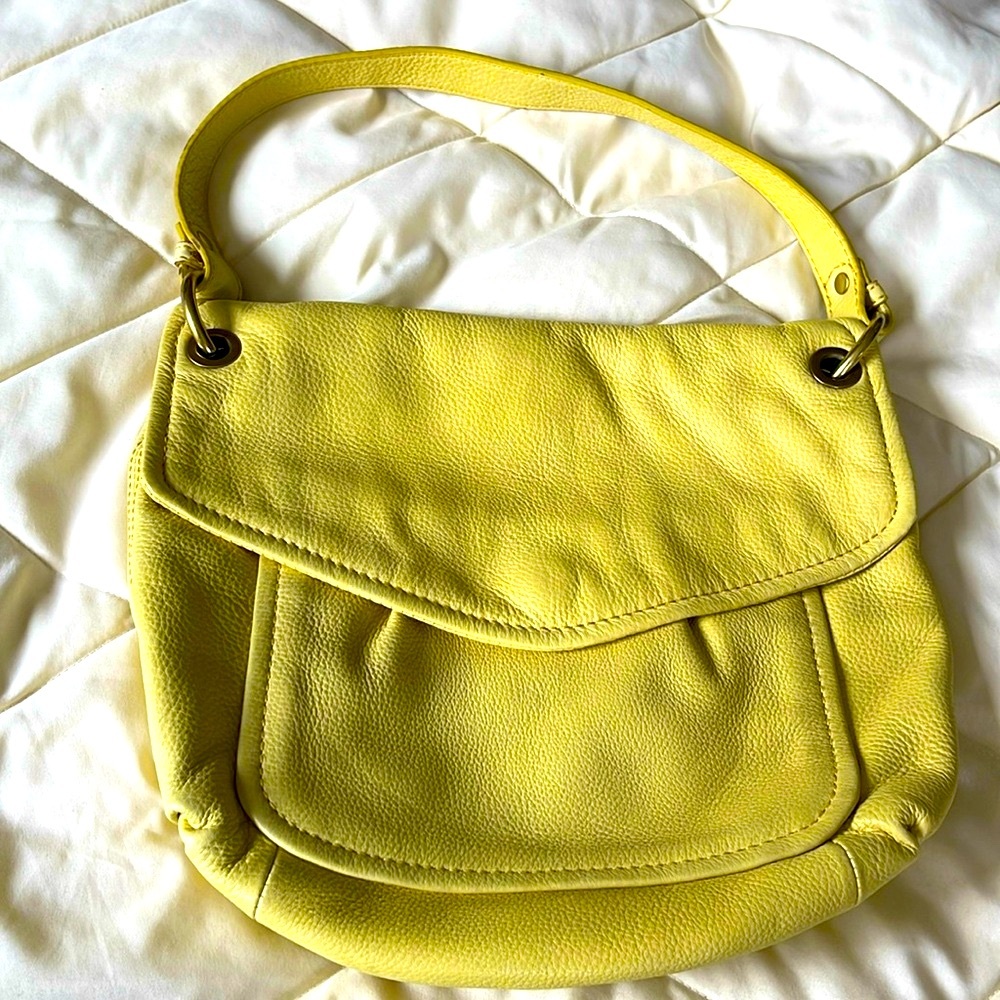 Fossil yellow leather pocketbook